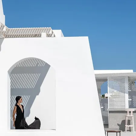 Santa Irina Luxury Sunny Lofts Perivolos (Santorini)