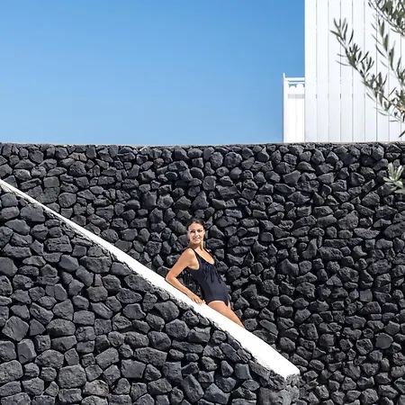 Santa Irina Luxury Sunny Lofts Perivolos (Santorini)