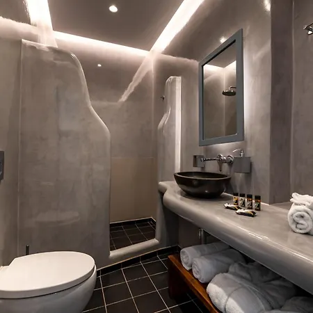 Santa Irina Luxury Sunny Lofts Perivolos (Santorini)