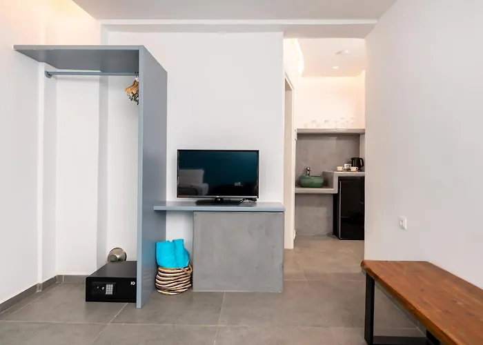 Santa Irina Luxury Sunny Lofts Hotel Perivolos