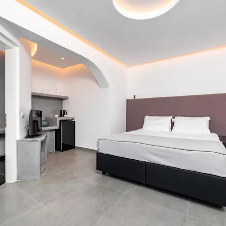 Santa Irina Luxury Sunny Lofts Hotel