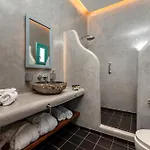 Santa Irina Luxury Sunny Lofts Perivolos (Santorini)