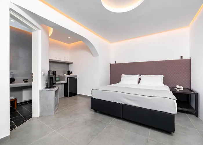 Santa Irina Luxury Sunny Lofts Hotel